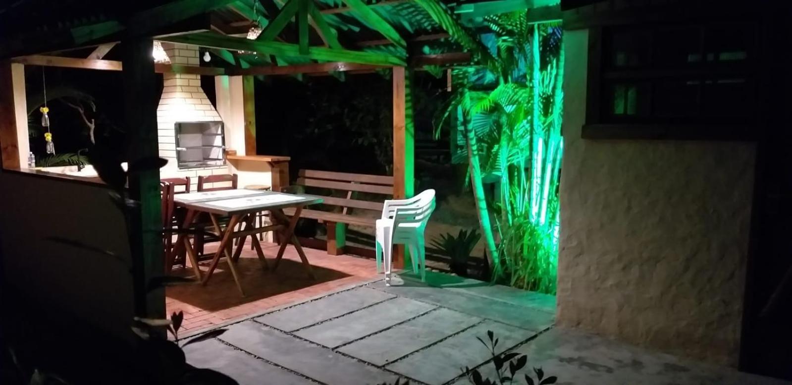 Recanto Das Bromelias Chales Guarda do Embaú Exteriör bild